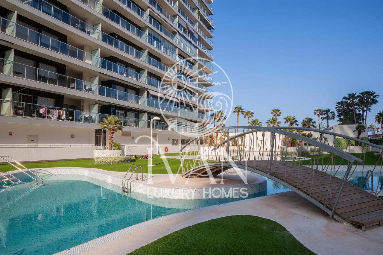 أوروبيسا ذيل مار Casa Emiliaivan Luxury Homes 8ªpta Norte 1ª Linea المظهر الخارجي الصورة