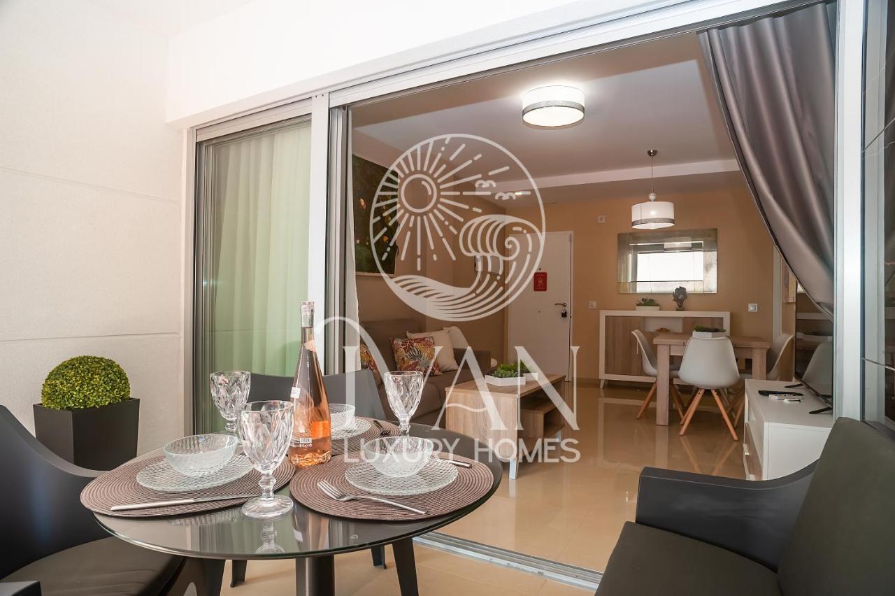 أوروبيسا ذيل مار Casa Emiliaivan Luxury Homes 8ªpta Norte 1ª Linea المظهر الخارجي الصورة